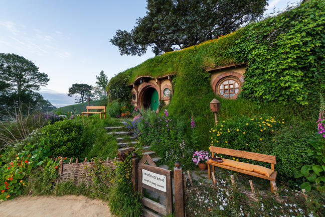 Hobbiton™MovieSetTourshttps://www.hobbitontours.com/