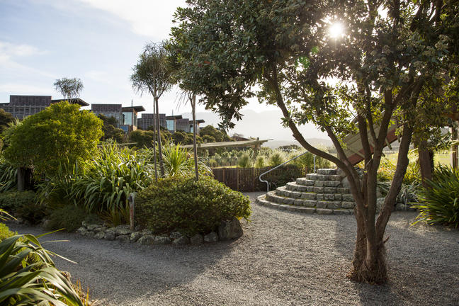 HapukuLodge+TreeHouseshttps://www.hapukulodge.com/