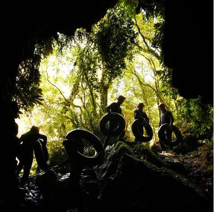 WaitomoBlackLabyrinth