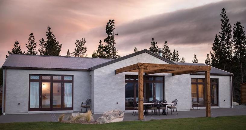 MtCookLakesideRetreat