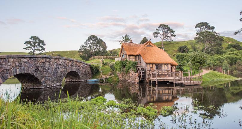 Hobbiton™MovieSetTourshttps://www.hobbitontours.com/