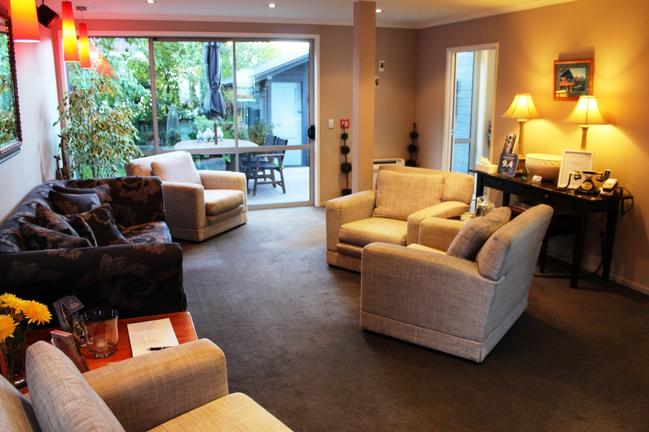 CHALETQUEENSTOWN https://www.chaletqueenstown.co.nz/