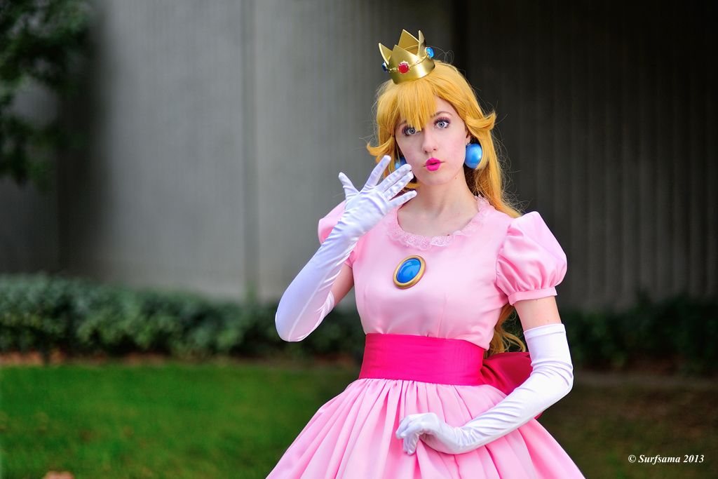 The Ulitmate Princess Peach Costume Trick
